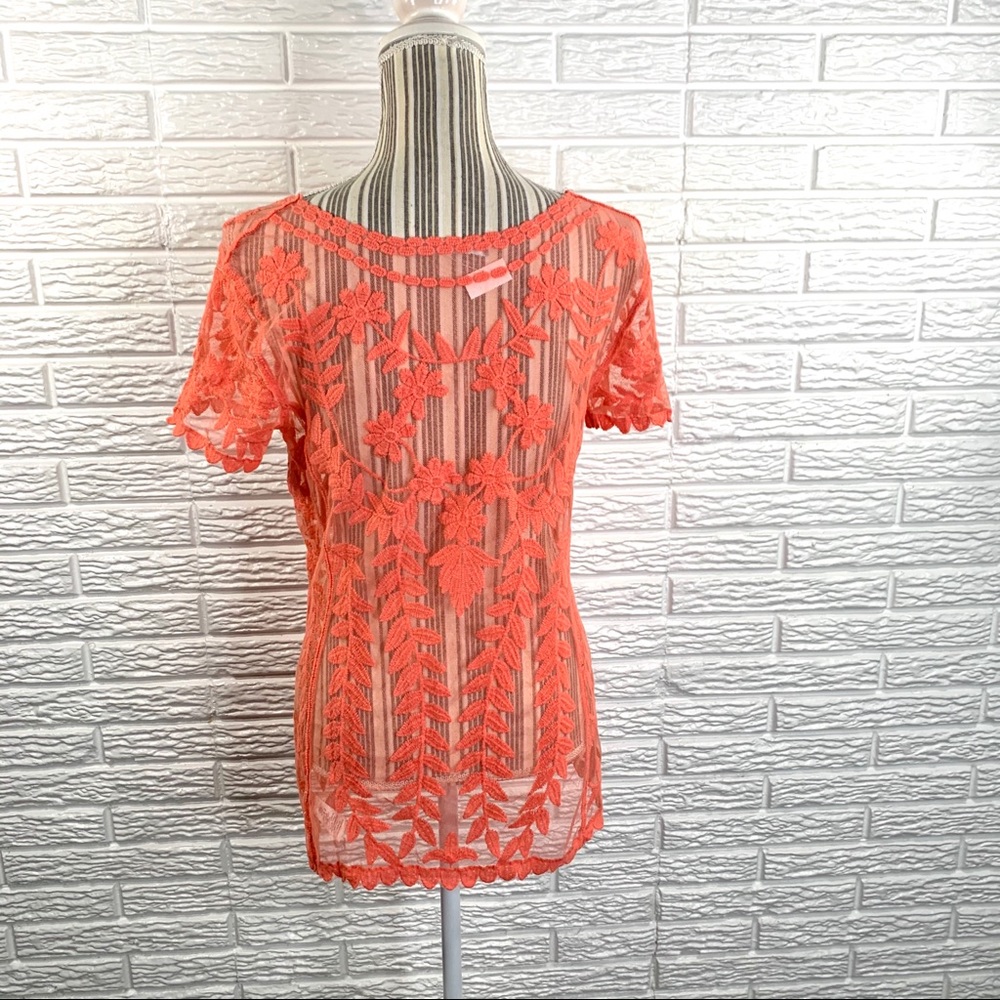 5/$25 Maurices Sheer Coral Floral Lace Top - Picture 6 of 6